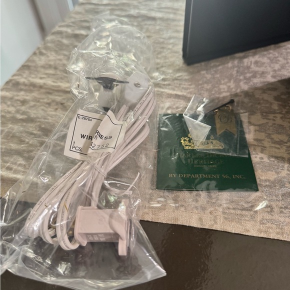 Charles Dickens Heritage collection “Deadlock Arms” - Picture 3 of 7